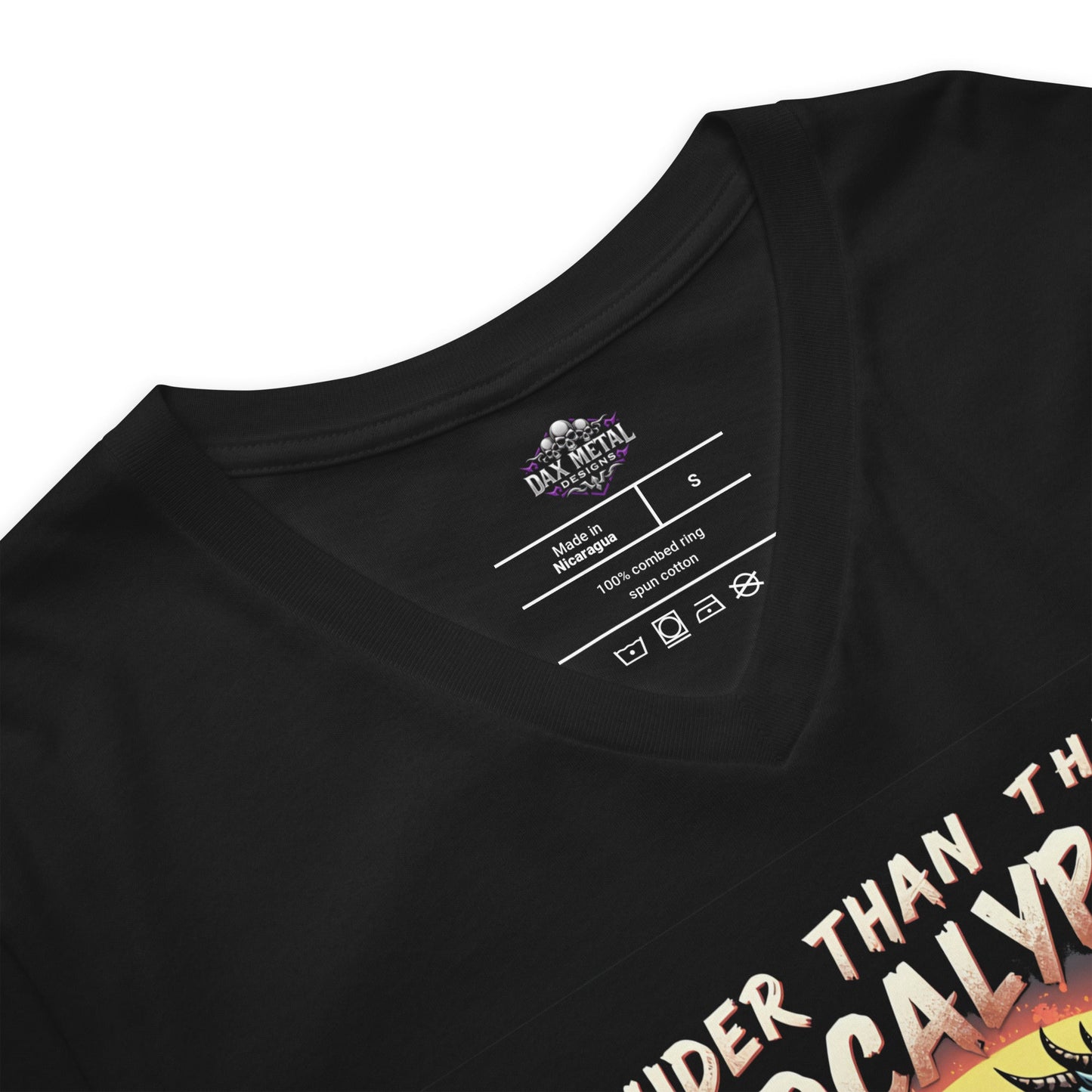 Louder than the Apocalypse - T-Shirt mit V - Ausschnitt - Dax Metal Designs