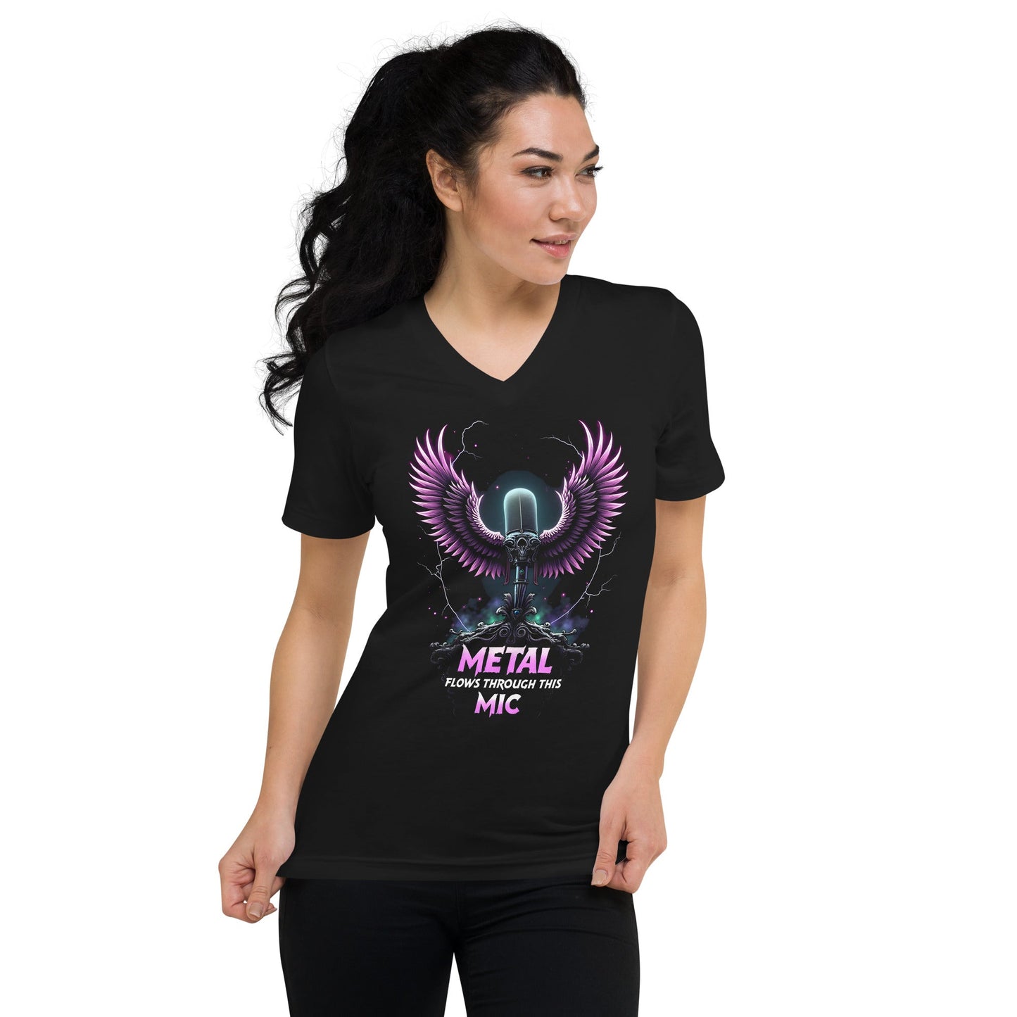 Metal flows through this Mic – Damen-T-Shirt mit V-Ausschnitt Metal T-Shirt von Dax Metal Designs – Bella+Canvas