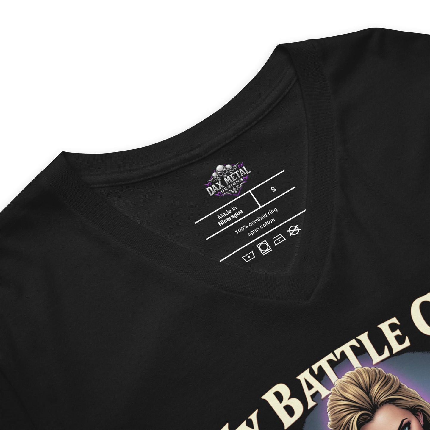My Battlecry Echoes in Drop D - T-Shirt mit V - Ausschnitt - Dax Metal Designs